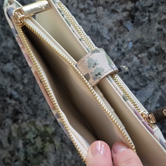 Nanette Lepore Floral Women's Wallet With Card Case - Picture 7 of 8